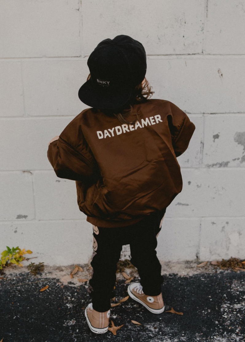 Daydreamer Puff Bomber Brown