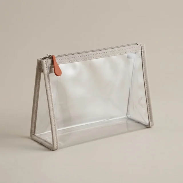 Clear Pouch · 1 L, studio photo