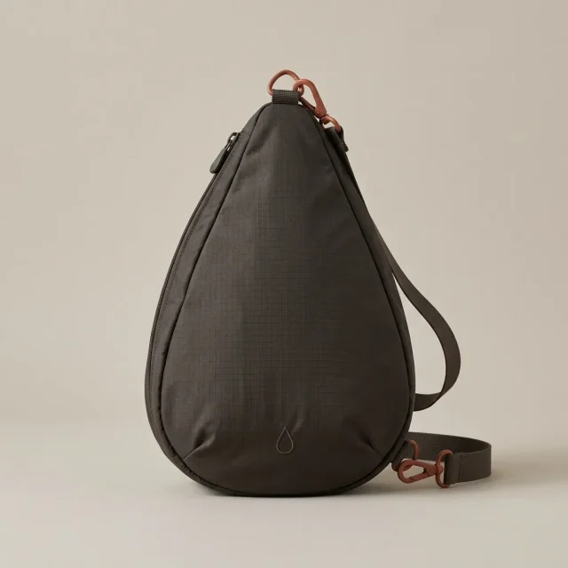 Drop 9 · Travel, studio photo
